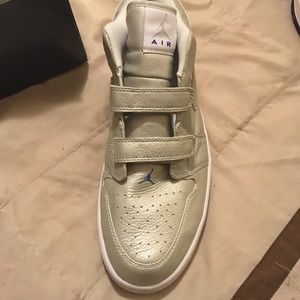 Nike Air Jordan Velcro Premier Low